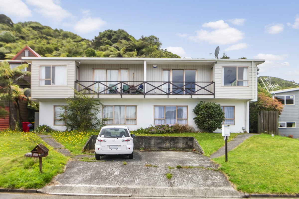 18 Govind Grove, Ngaio, Wellington - Carousel 1