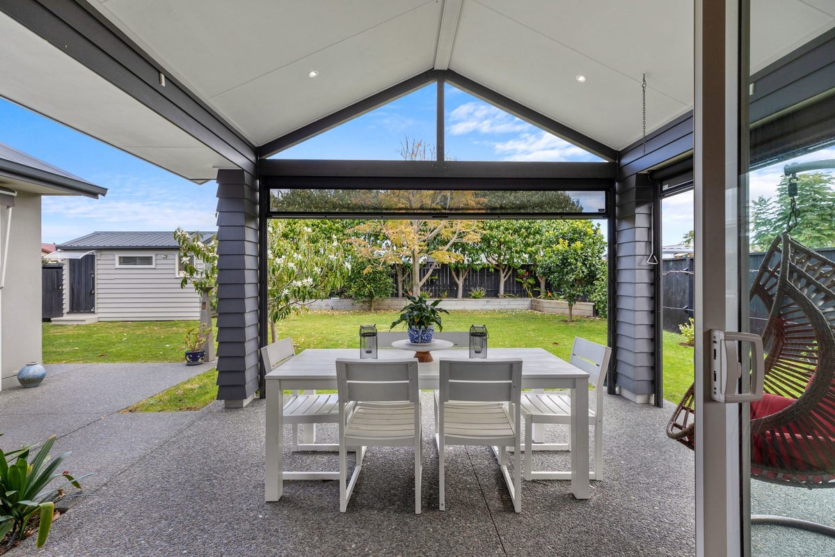 87 Carmichael Road, Bethlehem, Tauranga - Carousel 1
