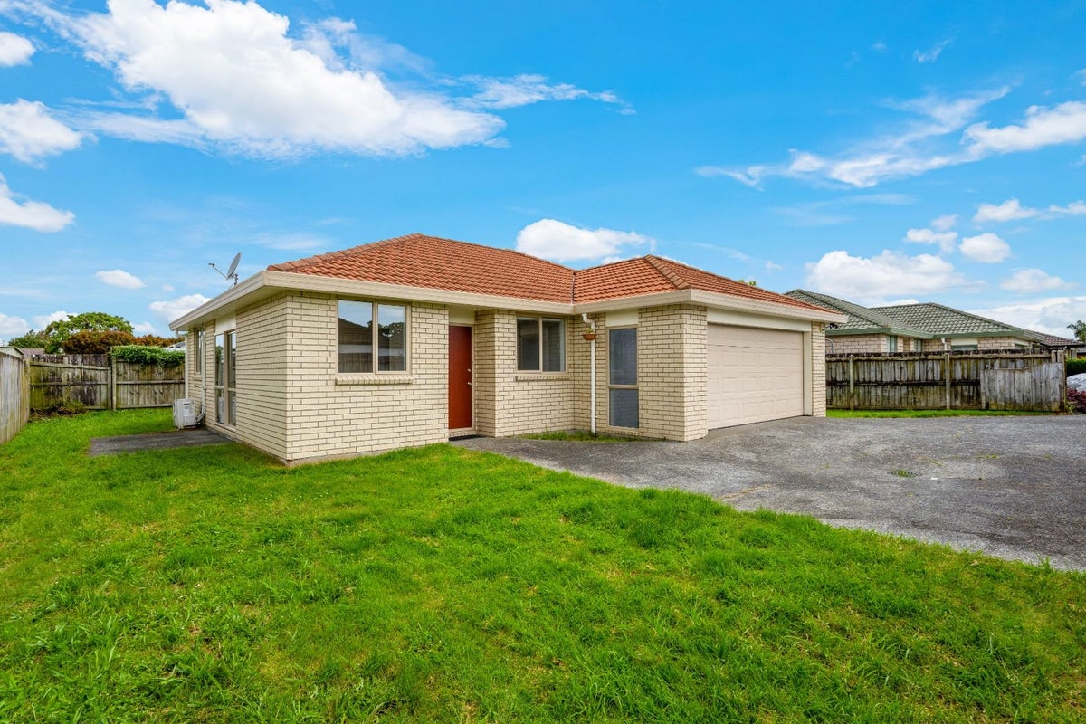 10 Anton Place, Takanini, Auckland - Carousel 1