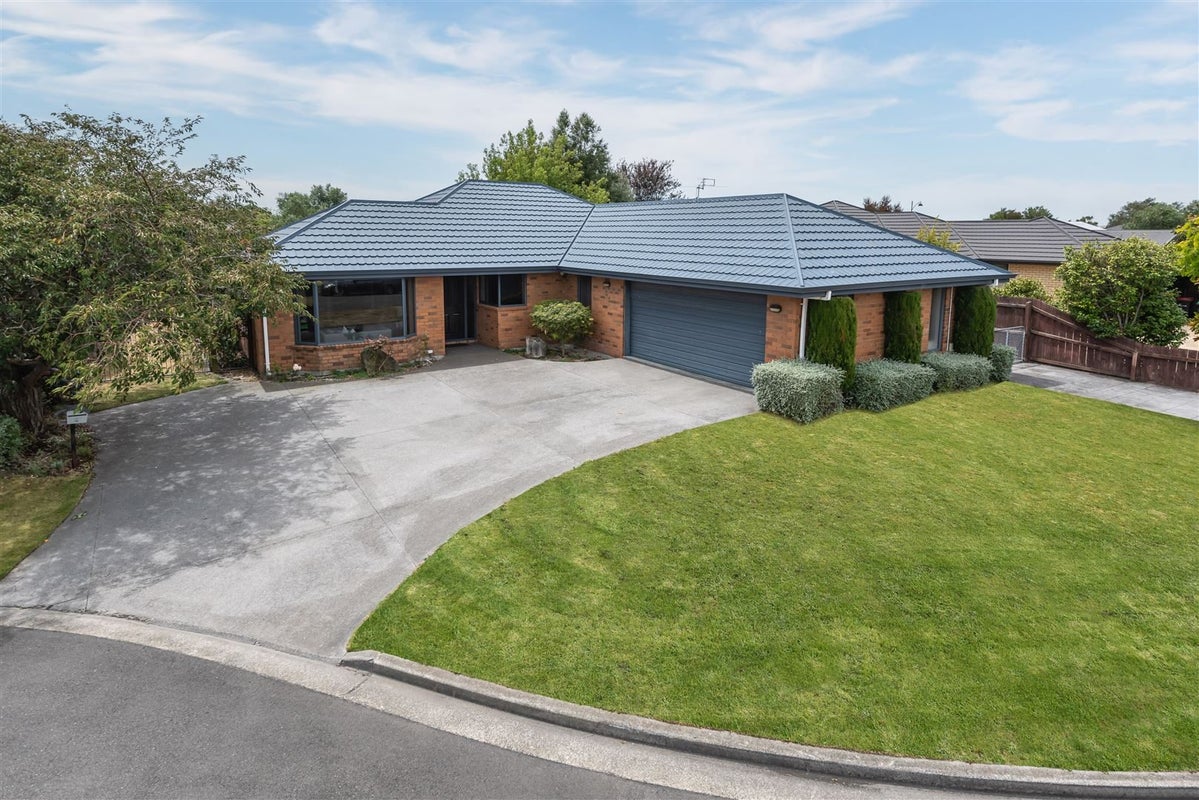 6 Lightning Close, Wigram, Christchurch - Carousel 1