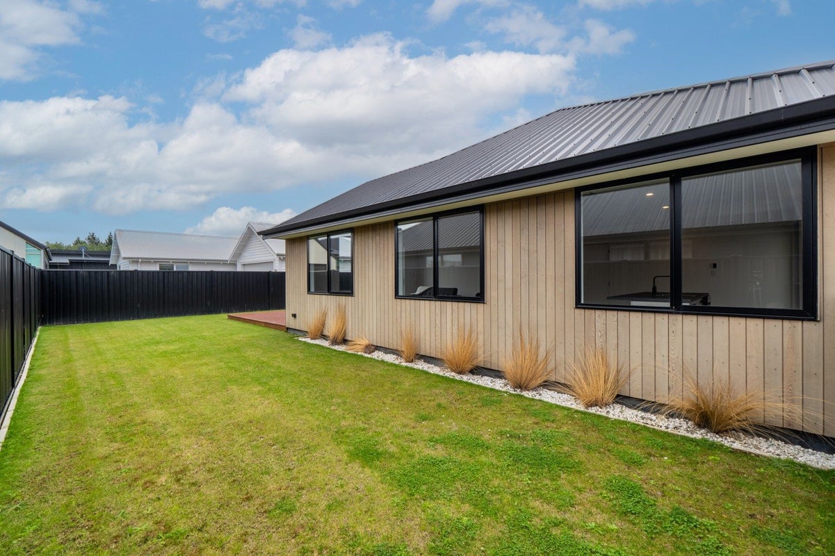 99 Hoffman Court, Waikiwi, Invercargill - Carousel 28