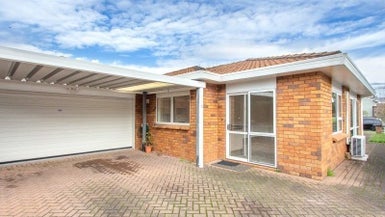 20 Arthur Street, Glenholme, Rotorua - Carousel 1