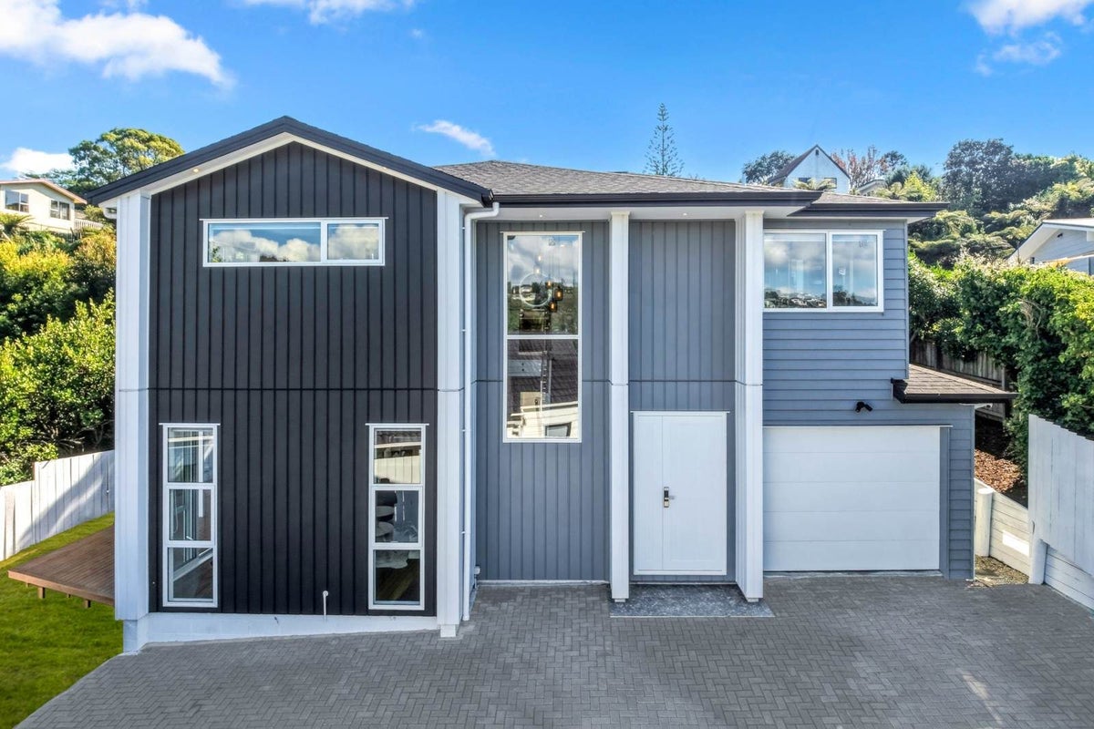 13A Cottam Grove, Northcross, Auckland - Carousel 2