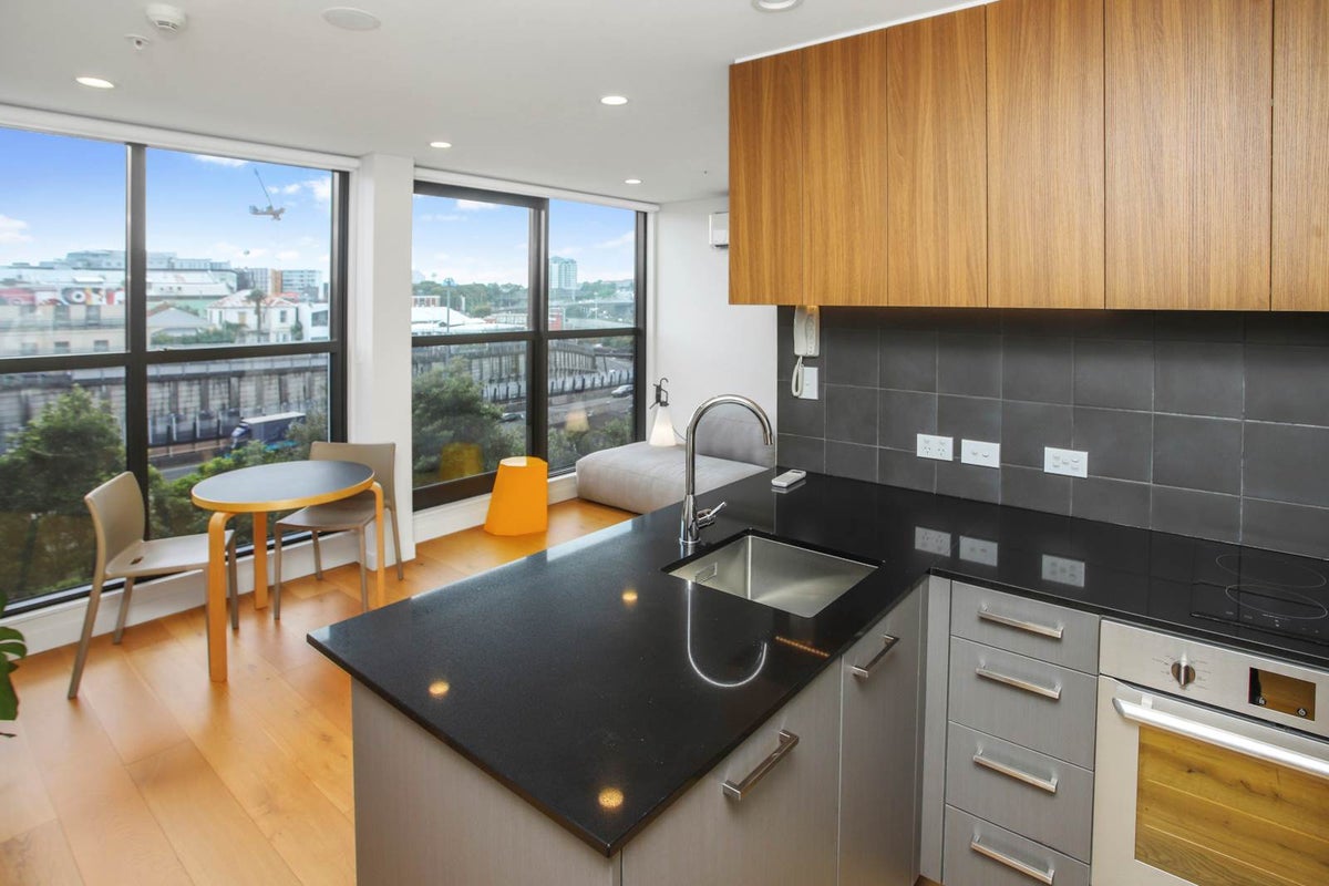 104/1 Cobden Street, Newton, Auckland - Carousel 1