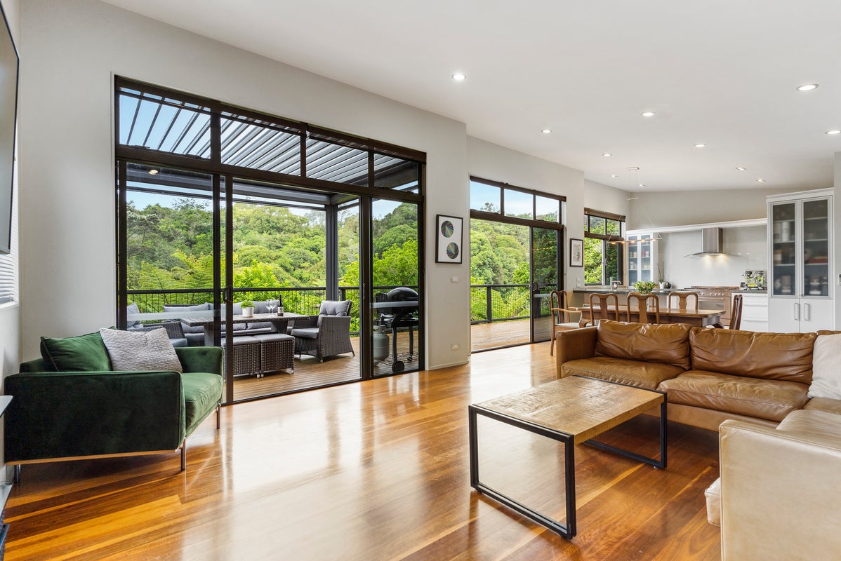 156B Gowing Drive, Meadowbank, Auckland - Carousel 1