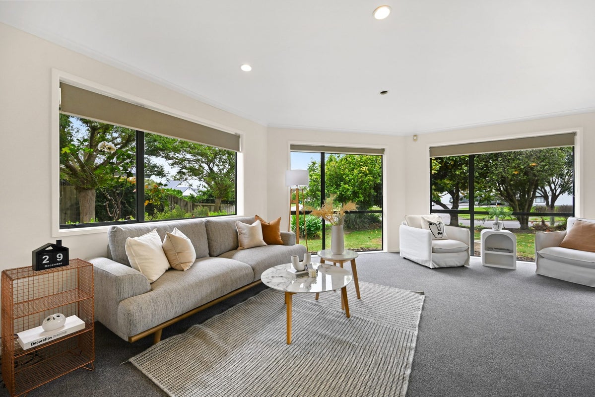 3 Blairgowrie Place, Rototuna North, Hamilton - Carousel 2