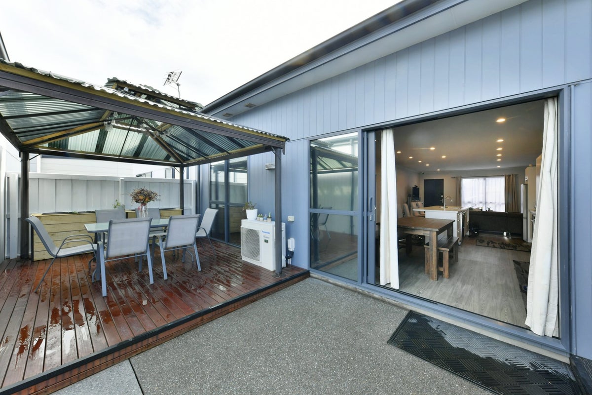 25 William Dawson Crescent, Wigram, Christchurch - Carousel 1