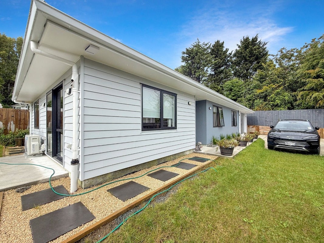 45B Montgomery Street, Stokes Valley, Lower Hutt - Carousel 14