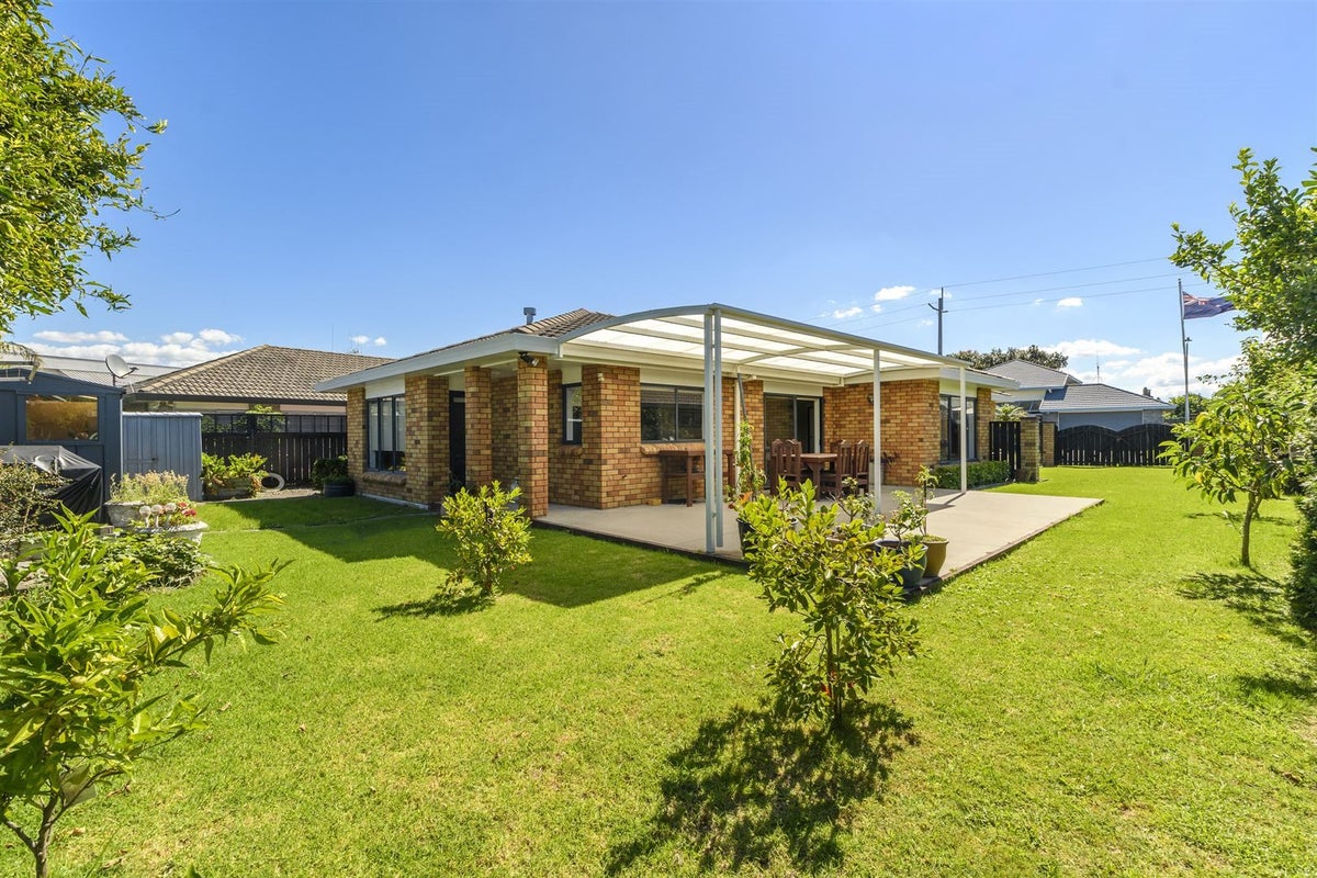 12 Plover Place, Maungatapu, Tauranga - Carousel 1
