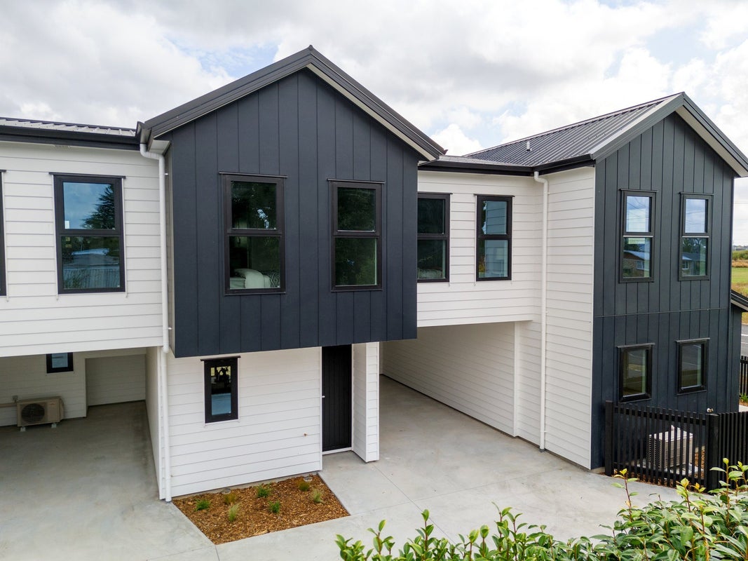 2/133 Silverdale Road, Silverdale, Hamilton - Carousel 1