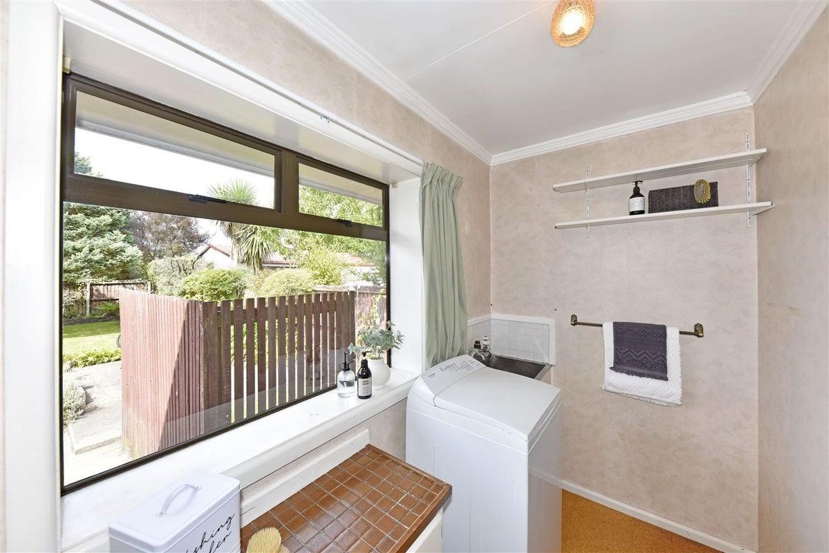 178 Grahams Road, Burnside, Christchurch - Carousel 17