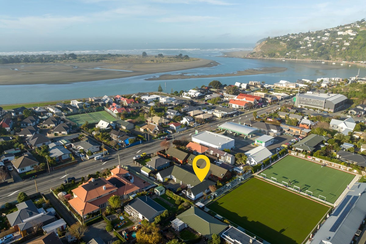 3/162 Main Road, Redcliffs, Christchurch - Carousel 2