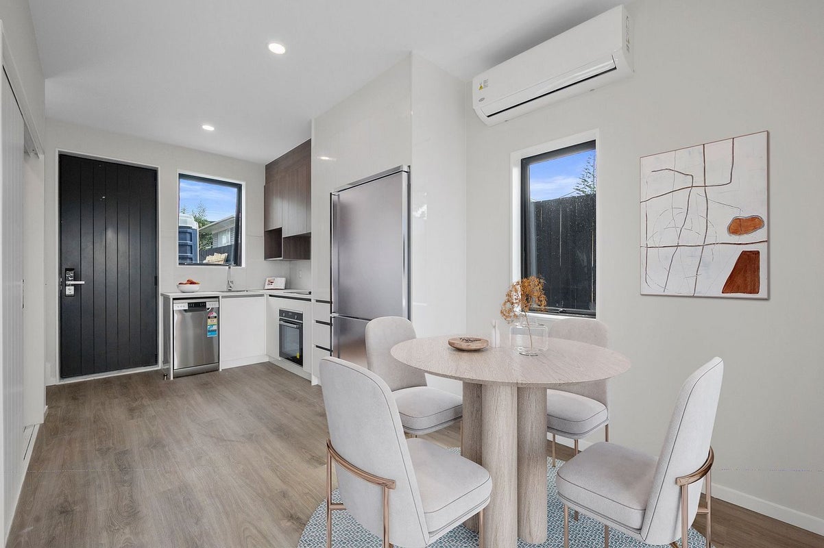 3/88 Gloria Avenue, Te Atatu Peninsula, Auckland - Carousel 2