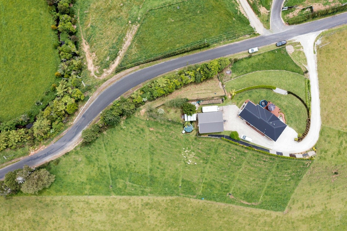 109 Hursthouse Road, Tarurutangi, New Plymouth - Carousel 34