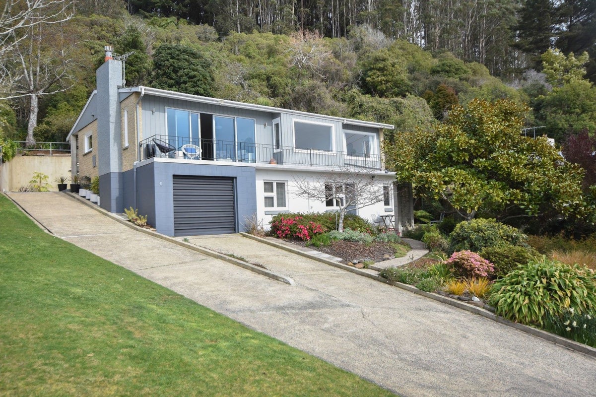 8 Irvine Road, The Cove, Dunedin - Carousel 1