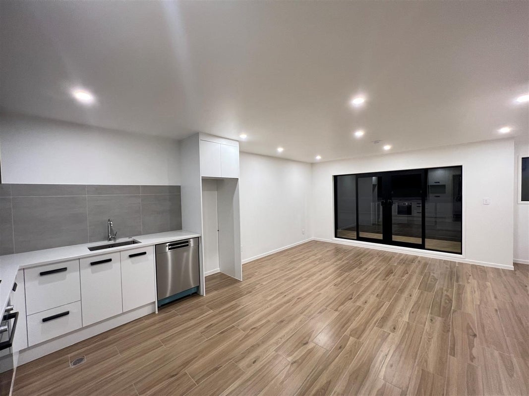 6D Hyde Street, Manurewa East, Auckland - Carousel 6