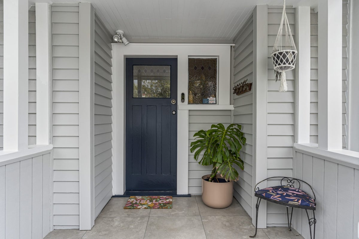 52 Woodward Road, Mount Albert, Auckland - Carousel 2