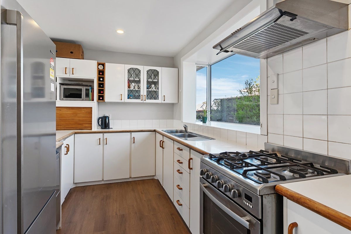20 Seymour Street, Hornby, Christchurch - Carousel 2