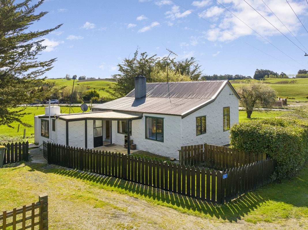 8 Bruce Street, Kakapuaka - Carousel 1