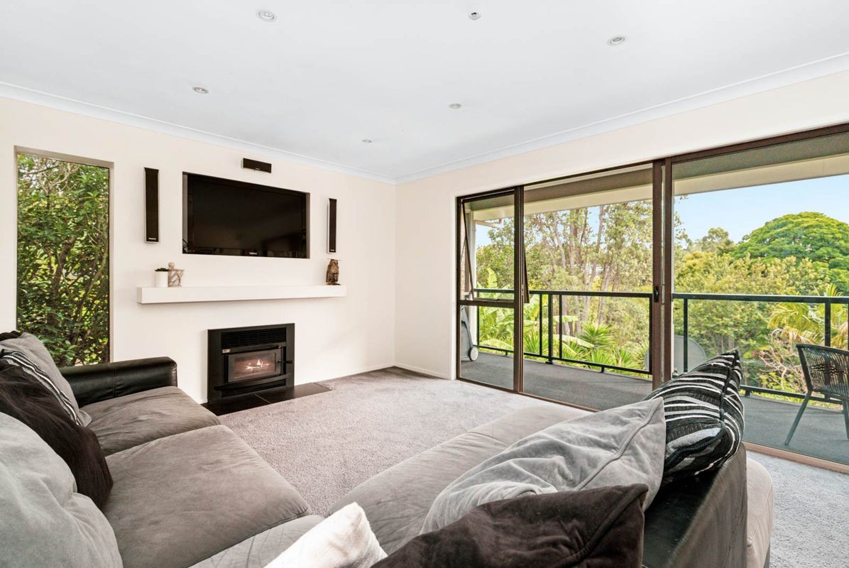 97 Fisher Terrace, Kamo, Whangarei - Carousel 2