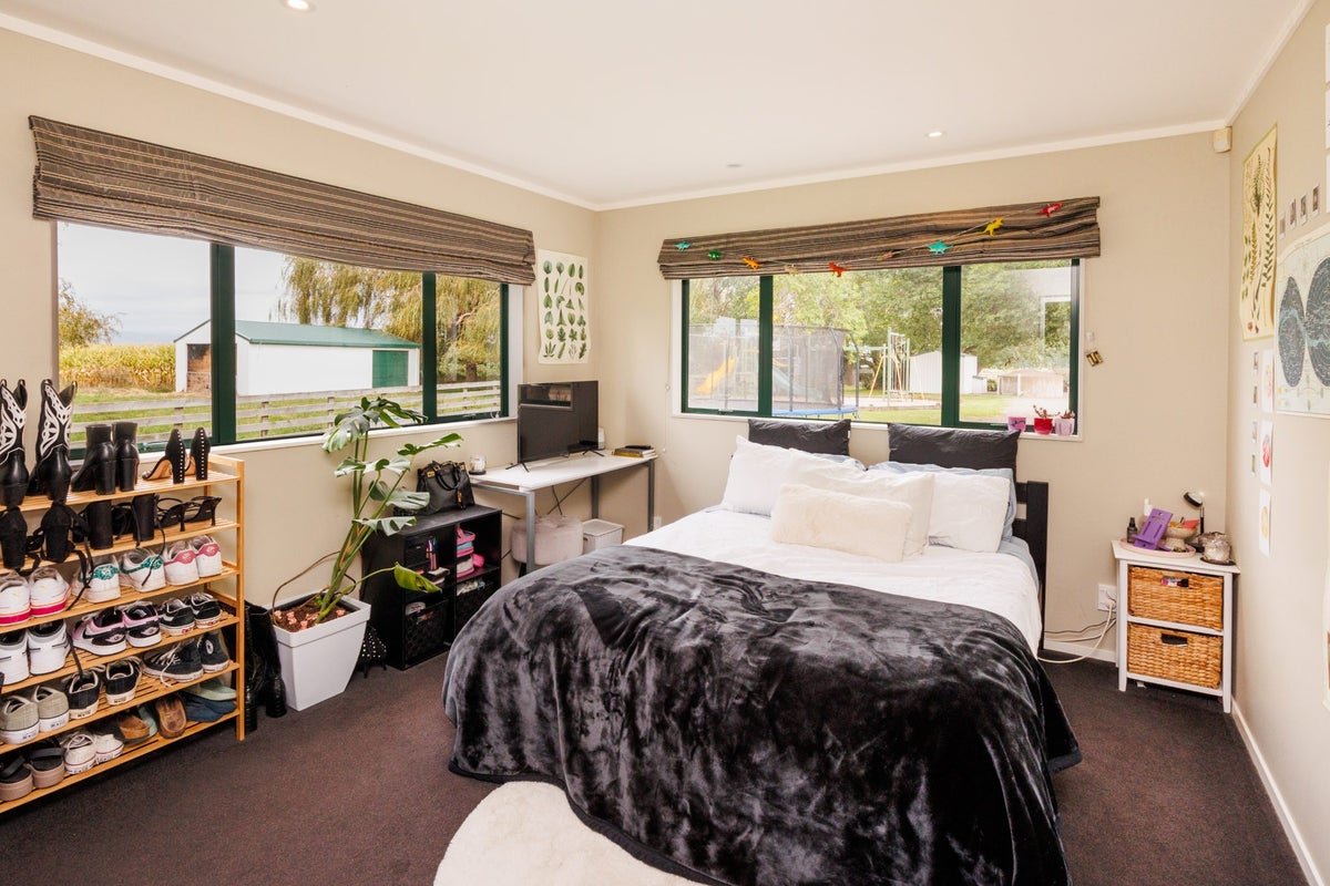 435 Aranui Road, Kairanga, Palmerston North - Carousel 38