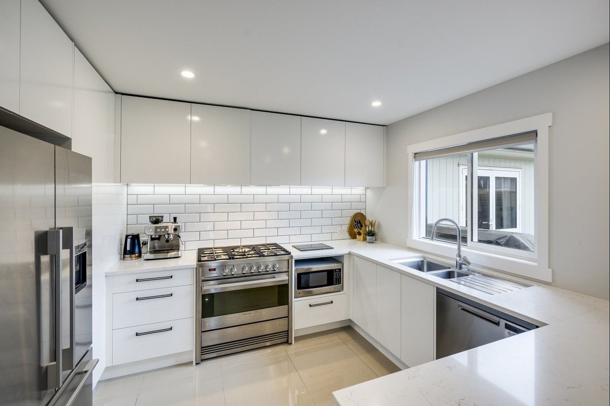 45 Waimakariri Drive, Te Awa, Napier - Carousel 2