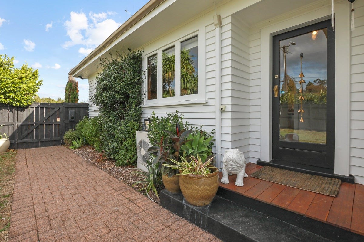 2B Darley Street, Beerescourt, Hamilton - Carousel 33