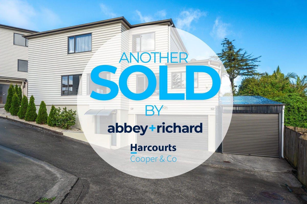 31B Quona Avenue, Mount Roskill, Auckland - Carousel 1