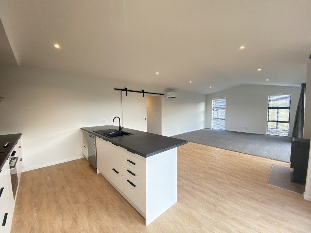 26 Drysdale Road, Jacks Point, Queenstown - Carousel 2