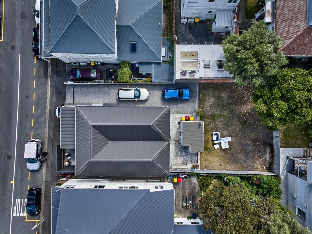 113 Austin Street, Mount Victoria, Wellington - Carousel 18
