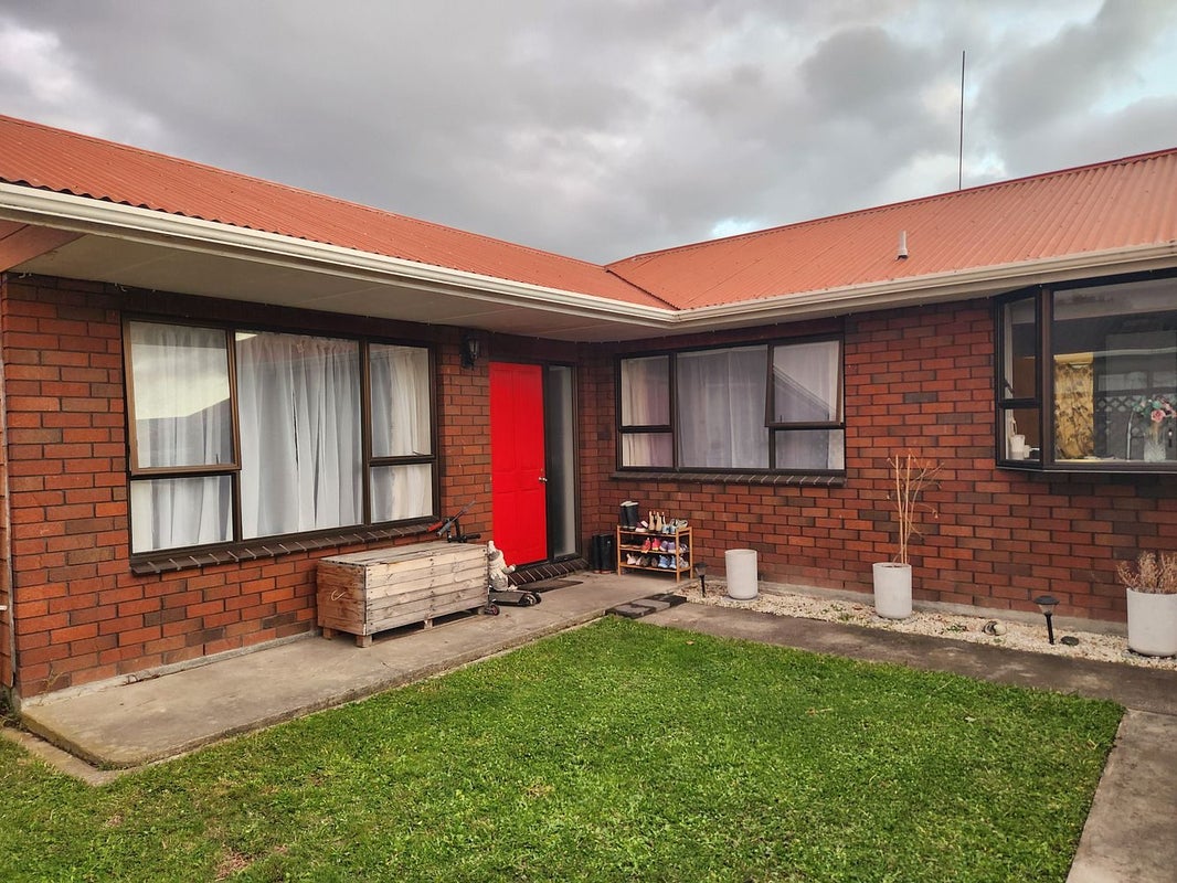 57A Rhodes Drive, Kelvin Grove, Palmerston North - Carousel 1