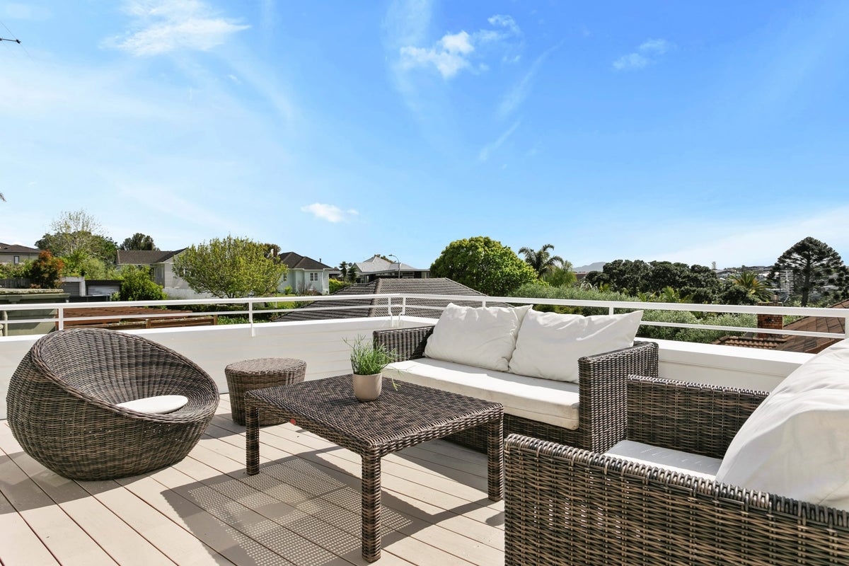 122 Coates Avenue, Orakei, Auckland - Carousel 2