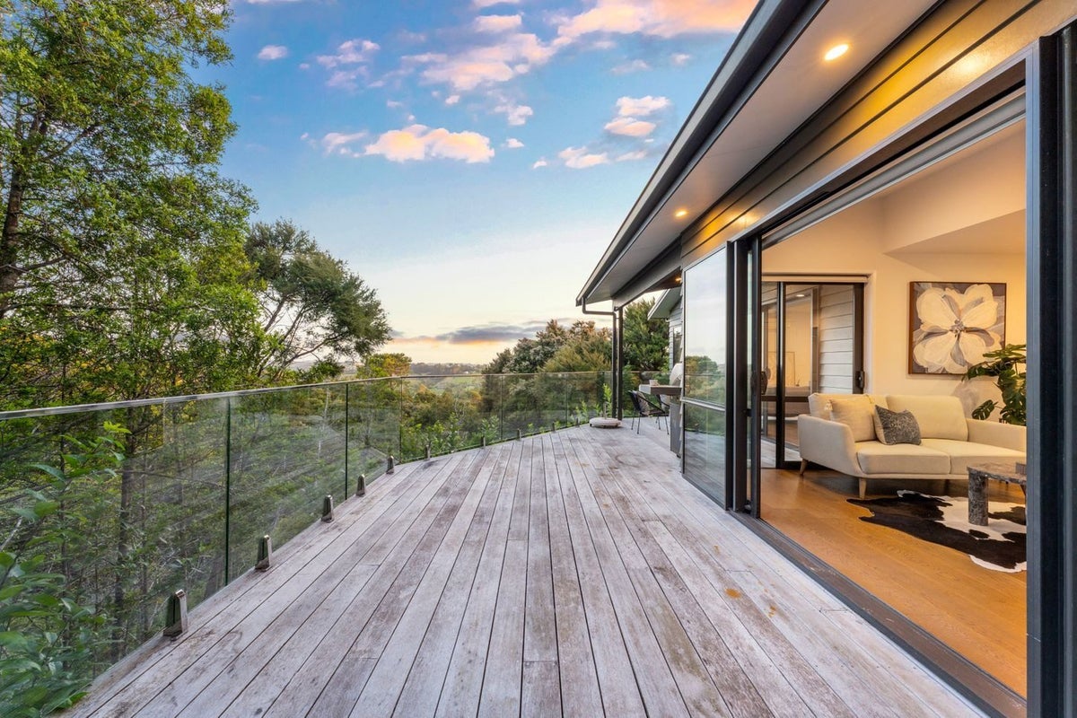 339 Ridge Road, Albany - Carousel 2