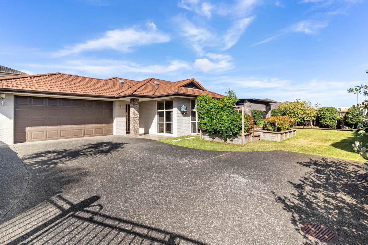 11 Elwyn Close, Flat Bush, Manukau City, Auckland - Carousel 1