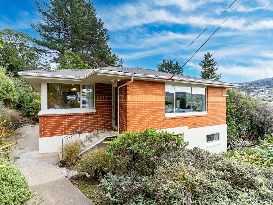 55 Falcon Street, Kaikorai, Dunedin - Carousel 2