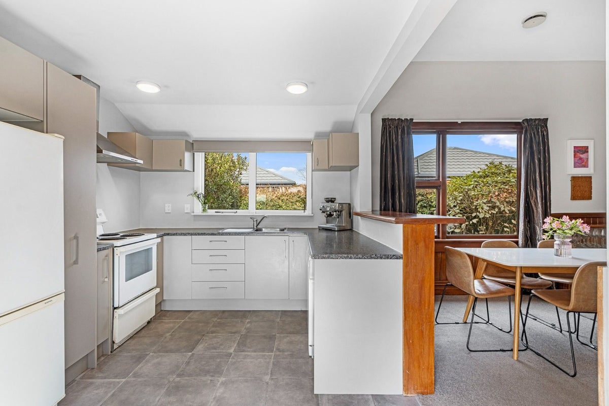 80 Coronation Street, Spreydon, Christchurch - Carousel 2