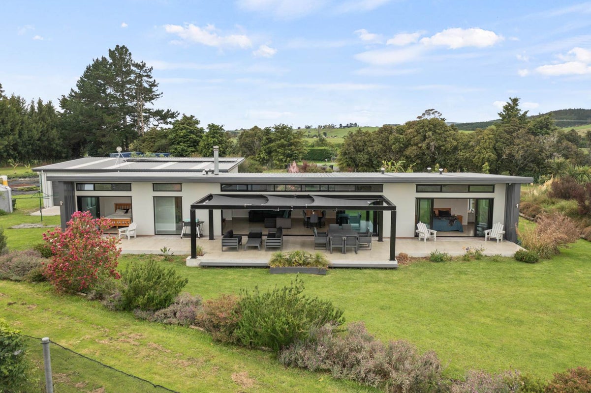 58 Takahiwai Road, Whangarei - Carousel 2
