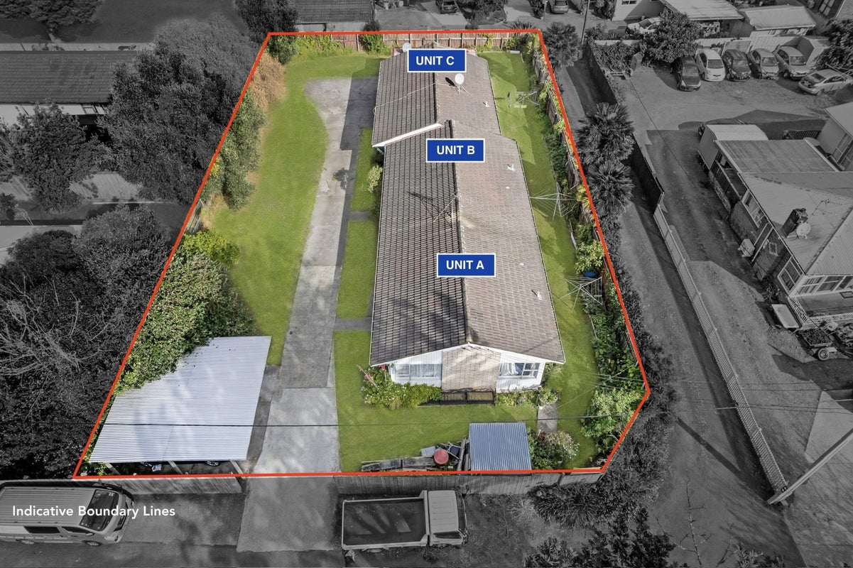 2/13 Huia Road, Papatoetoe, Auckland - Carousel 1