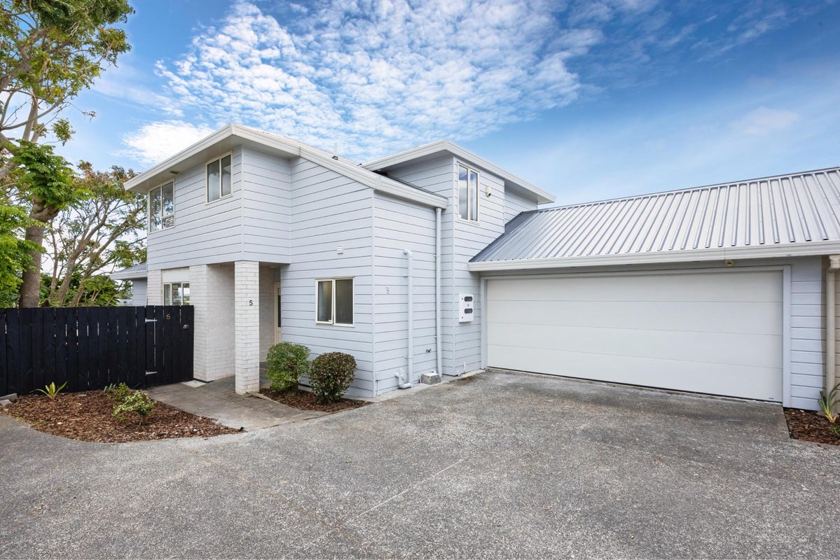 5/249 Richardson Road, Mount Roskill, Auckland - Carousel 2