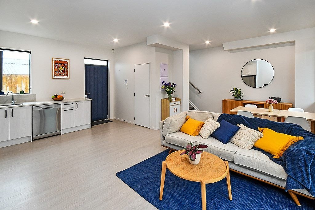 69C Astley Avenue, New Lynn, Auckland - Carousel 2