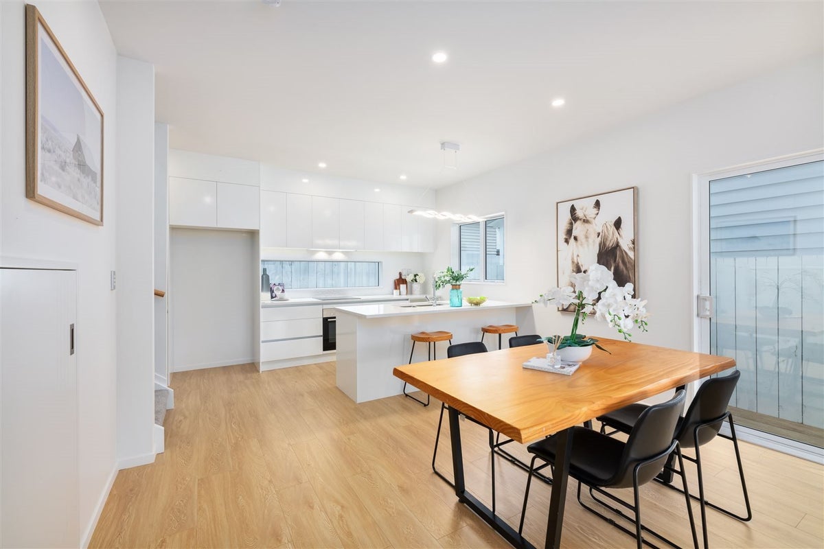 3D Kingdale Road, Henderson, Auckland - Carousel 2