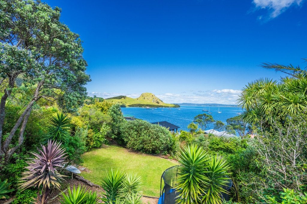 18 Ocean Beach Road, Whangarei Heads - Carousel 2