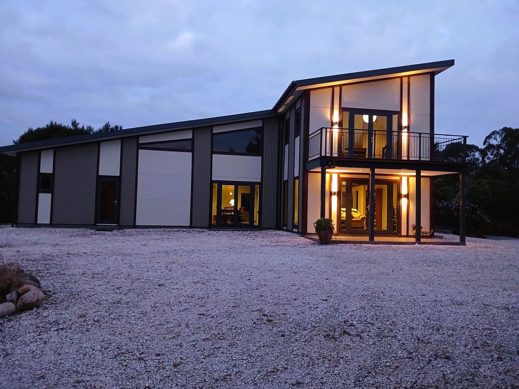9/240 Alma Road, Westport, Westport - Carousel 1
