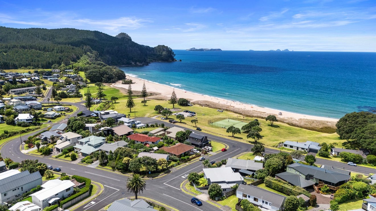 245 Onemana Drive, Onemana, Whangamata - Carousel 20
