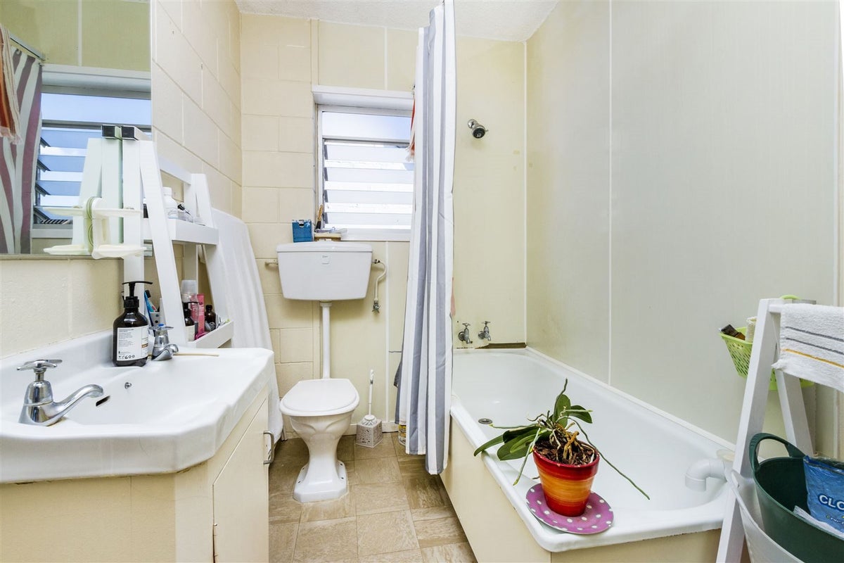 13/72 Kitchener Road, Milford, Auckland - Carousel 14