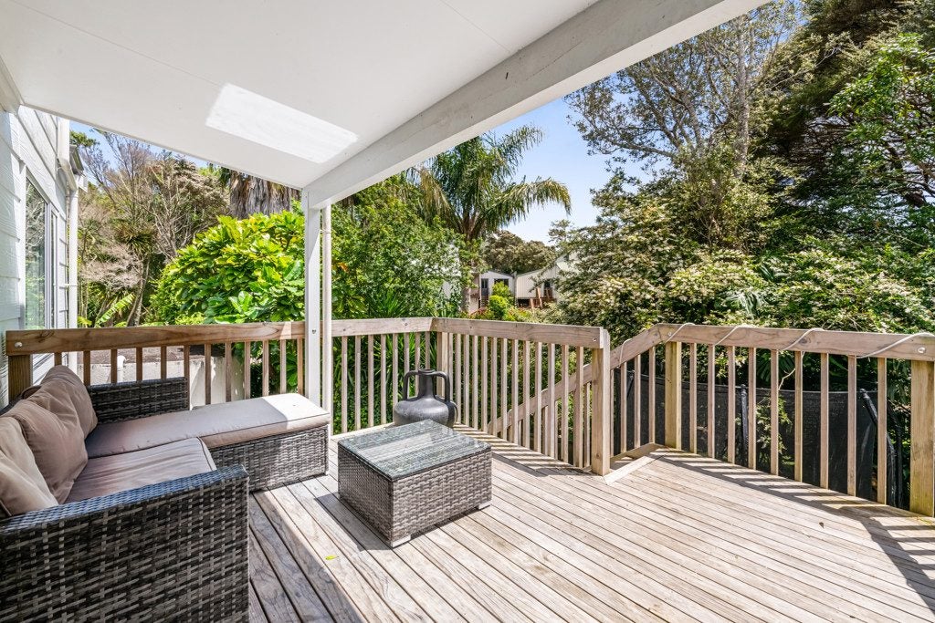 46A Elliston Crescent, Stanmore Bay, Whangaparaoa - Carousel 2