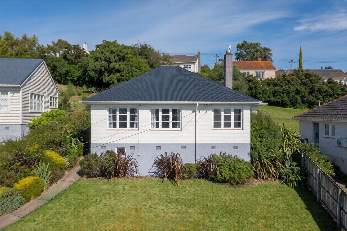 25 Prospect Bank, Wakari, Dunedin - Carousel 23