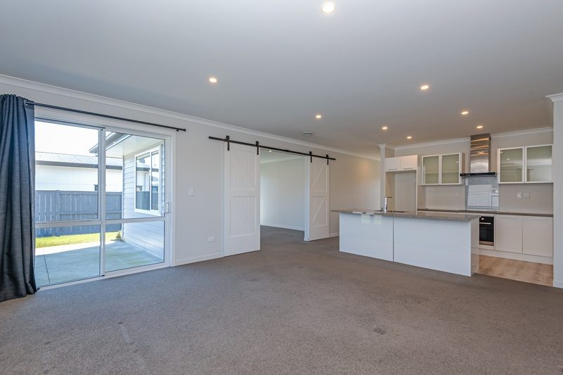 22 Varsity Heights, Fitzherbert, Palmerston North - Carousel 17