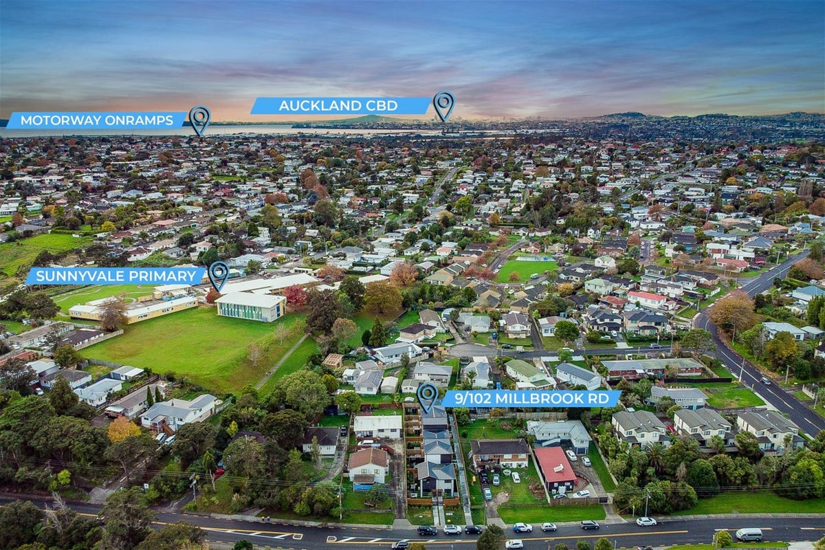 9/102 Millbrook Road, Sunnyvale, Auckland - Carousel 13