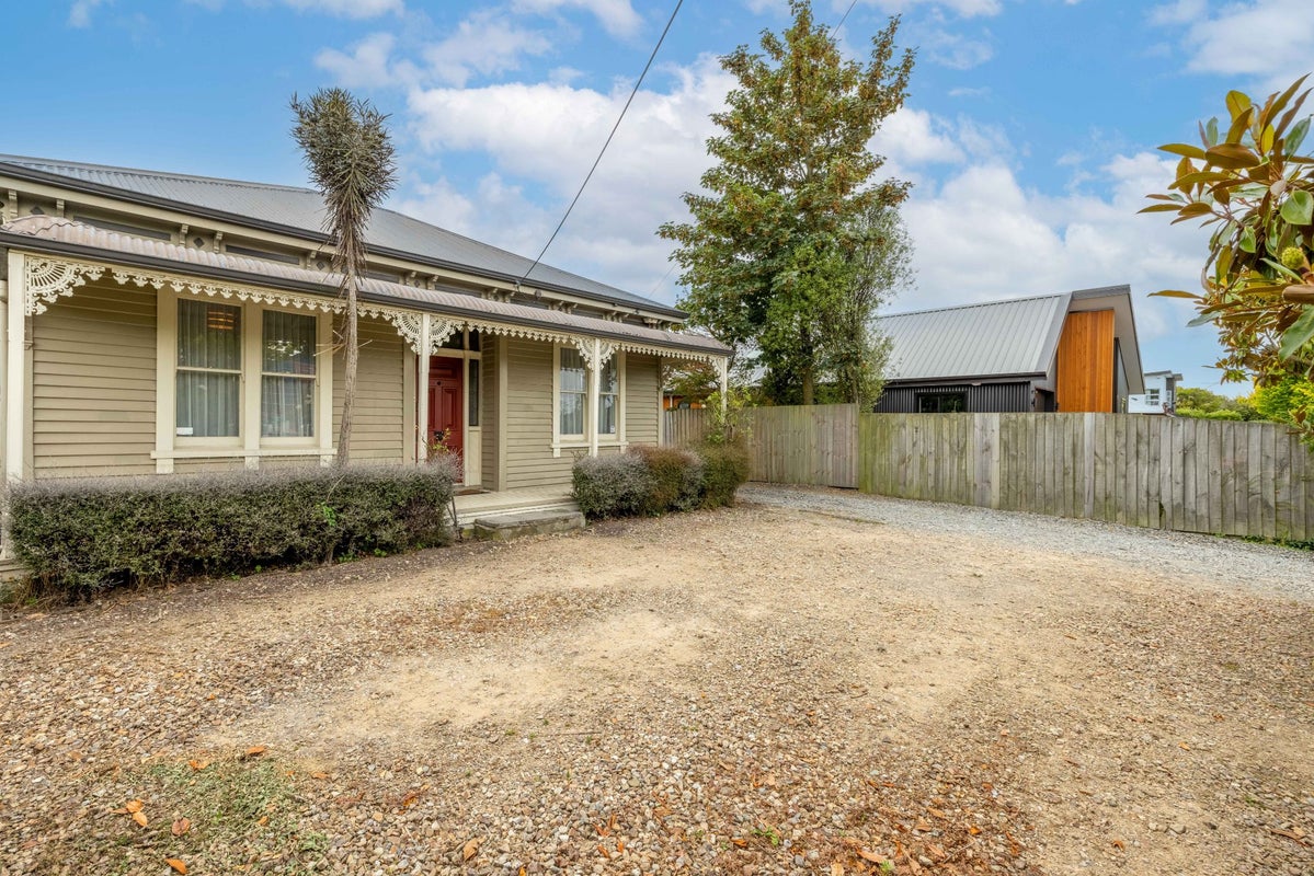 15 Champion Street, Edgeware, Christchurch - Carousel 13
